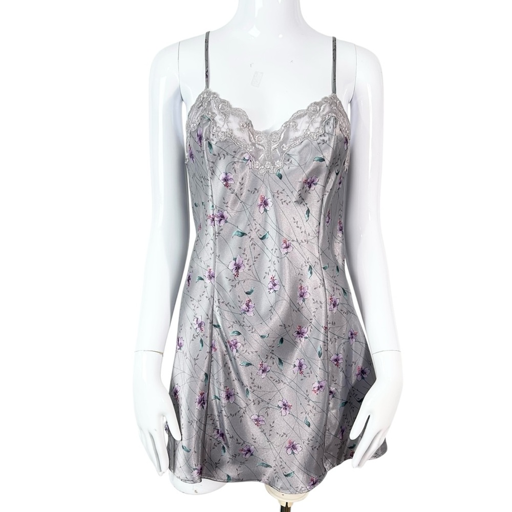 Victoria’s Secret Silky Lacey Floral Slip Dresss Grey Purple Green size Medium